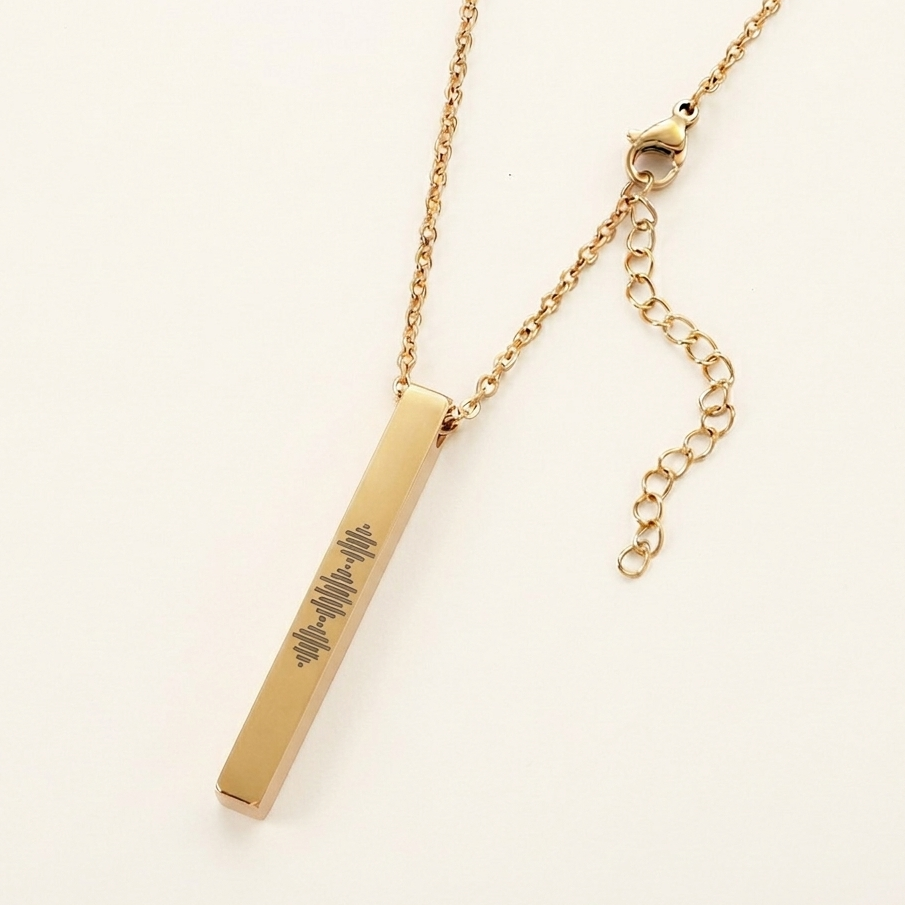 Colar com pendente